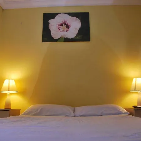 Travelroom Gasthuis Letterkenny
